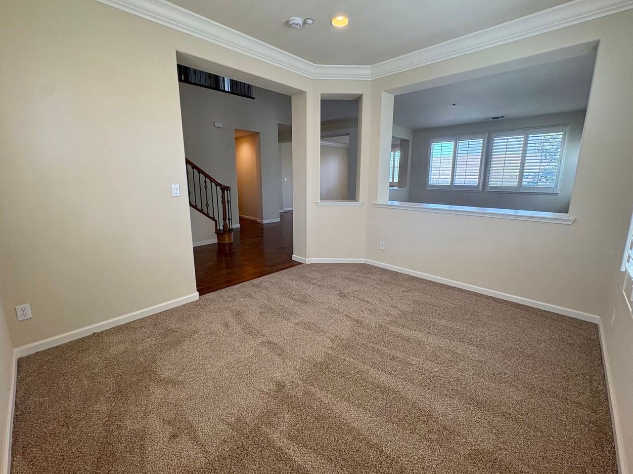 2855 Sandyhills Dr - Photo 3 of 20
