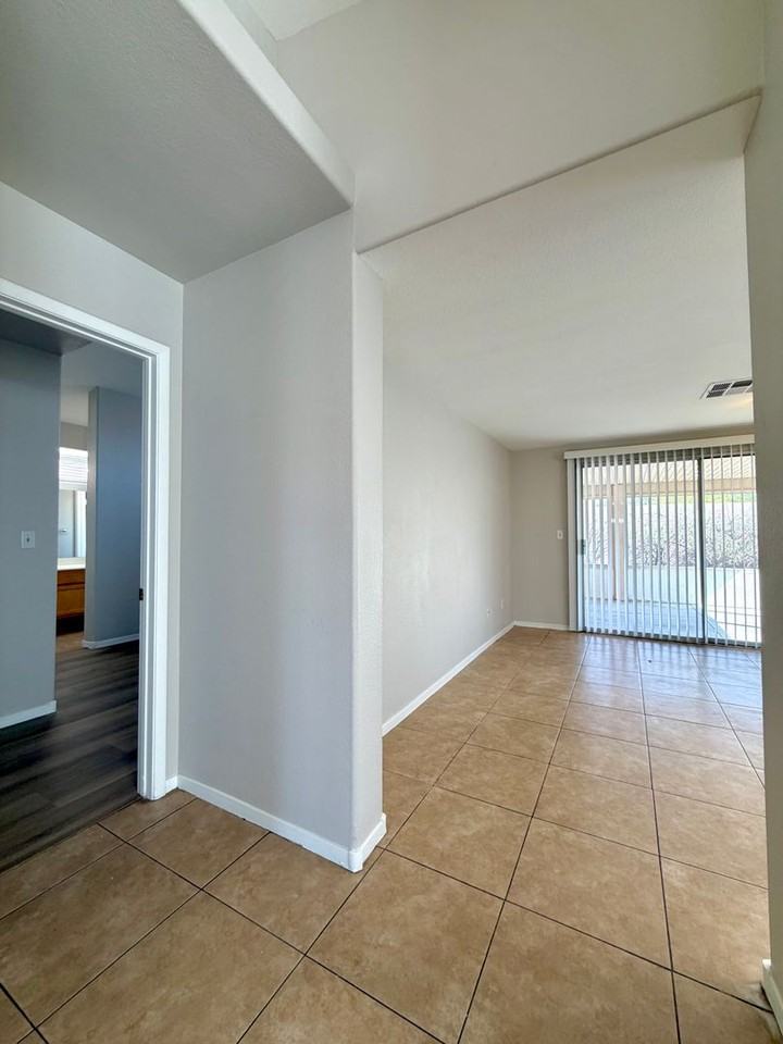 7766 Little Valley Ave - Photo 7 of 30
