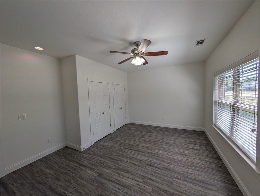 1918 S Garland Ave - Photo 6 of 28