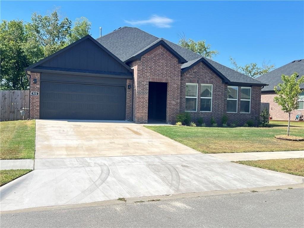 522 W Branta St - Photo 2 of 27