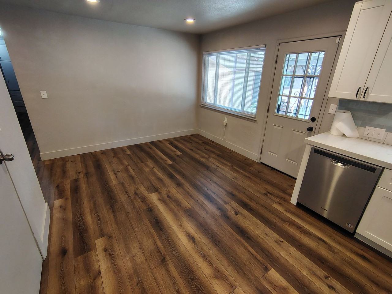 1806 Enslen Ave - Photo 5 of 28