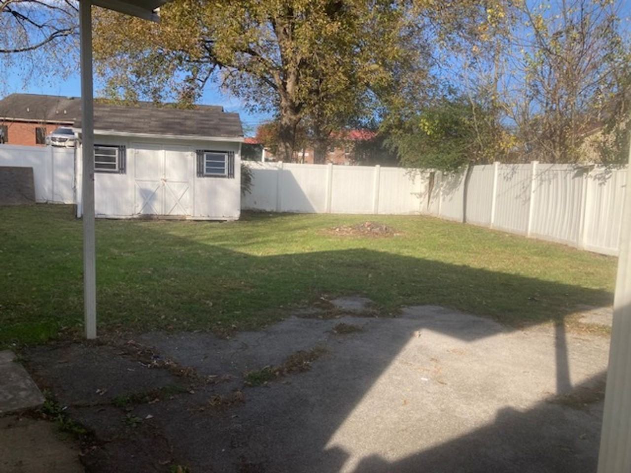 205 S Dillon St - Photo 3 of 16