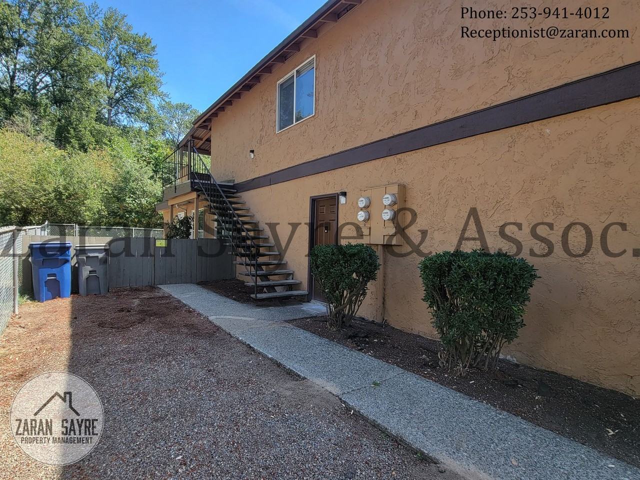 2220 O St Ne #D - Photo 2 of 18