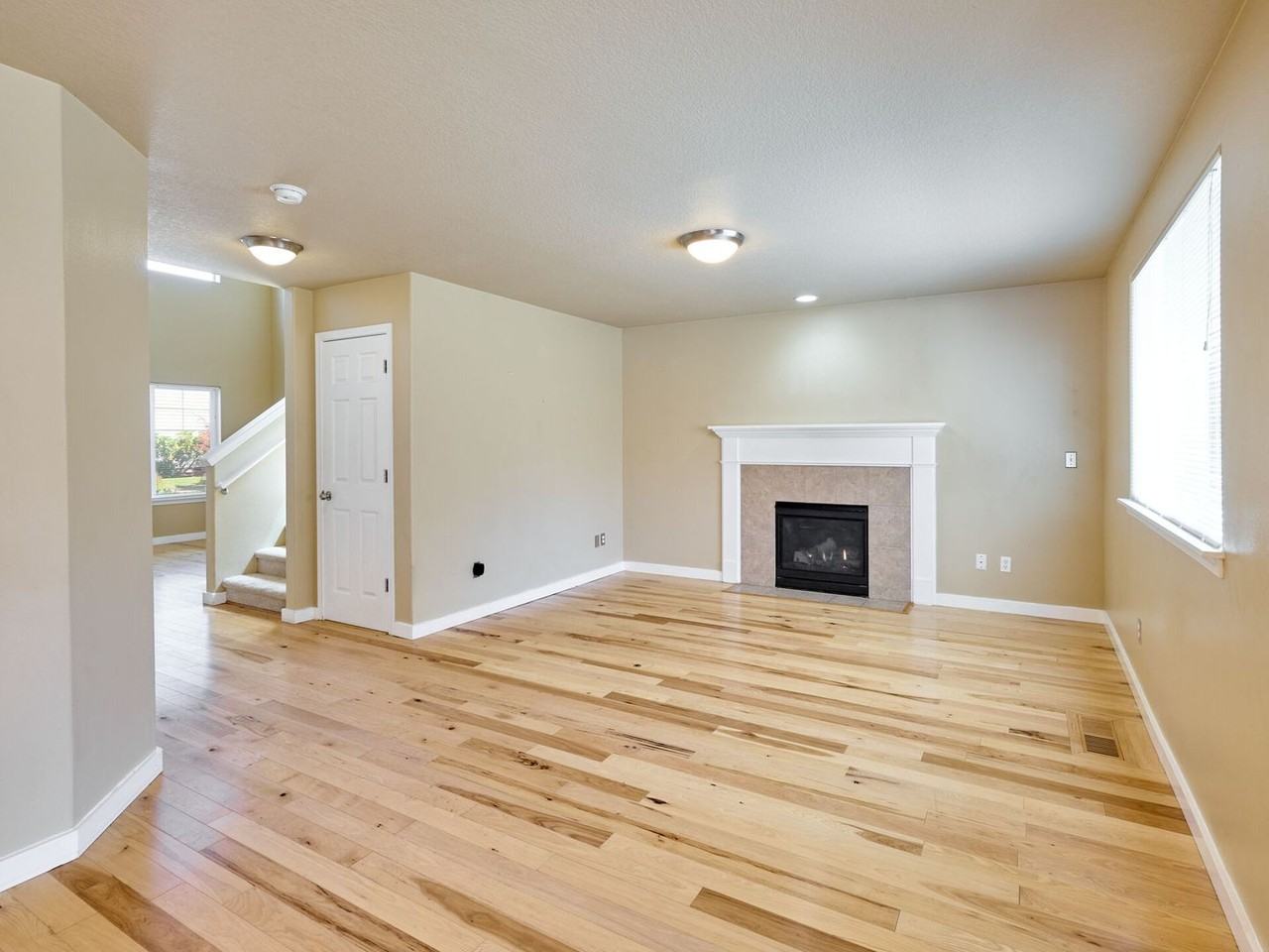 224 Derby St Se - Photo 5 of 29