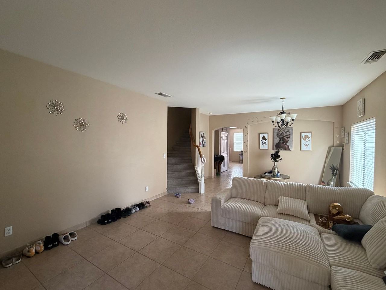 12 Jackdaw Ct - Photo 4 of 37