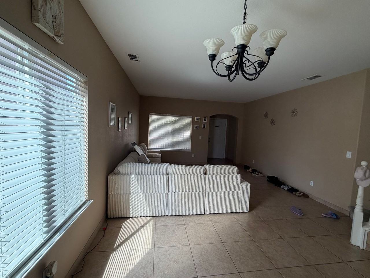 12 Jackdaw Ct - Photo 5 of 37