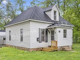 240 E Mill St - Photo 1 of 1