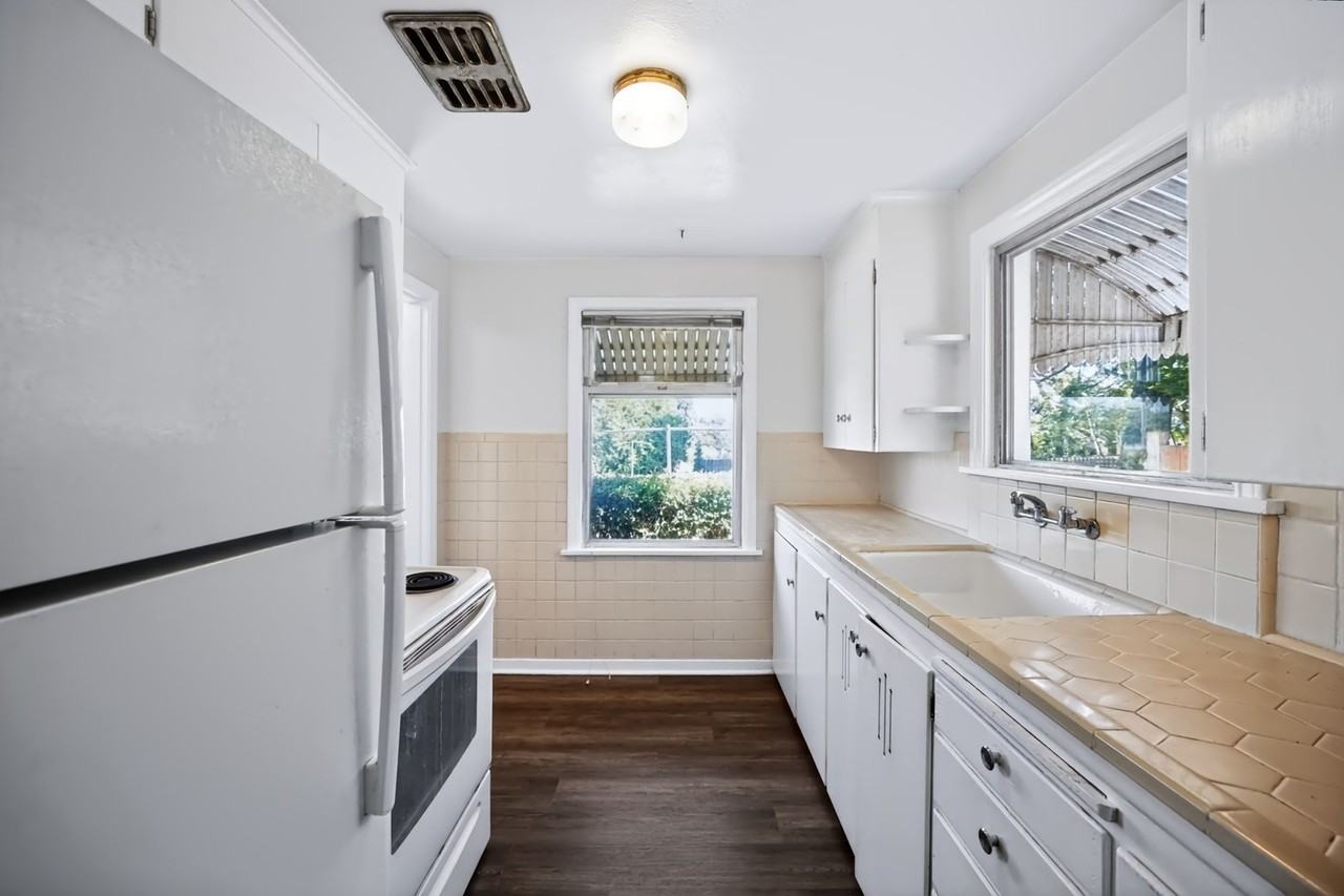 2015 S Edmunds St - Photo 4 of 15