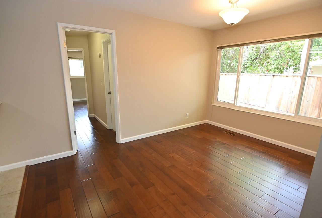 1651 Cassiar Dr - Photo 6 of 22
