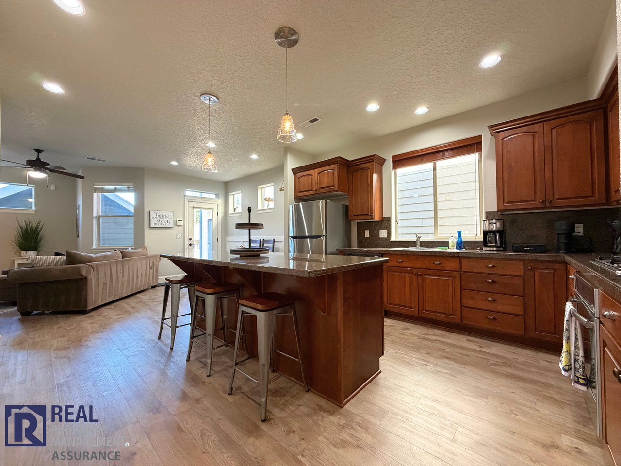 17423 Sw Montague Way - Photo 5 of 24