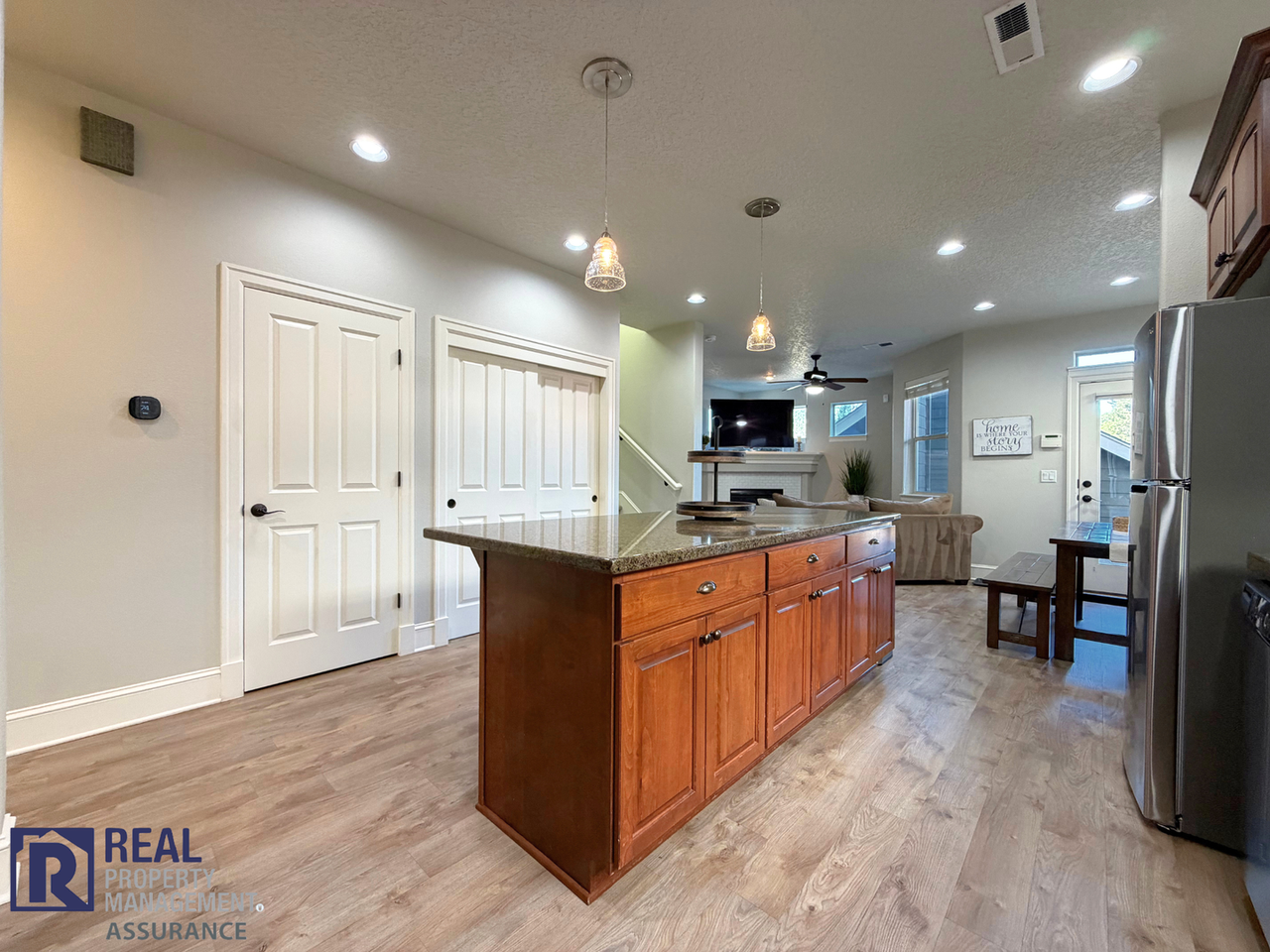 17423 Sw Montague Way - Photo 7 of 24