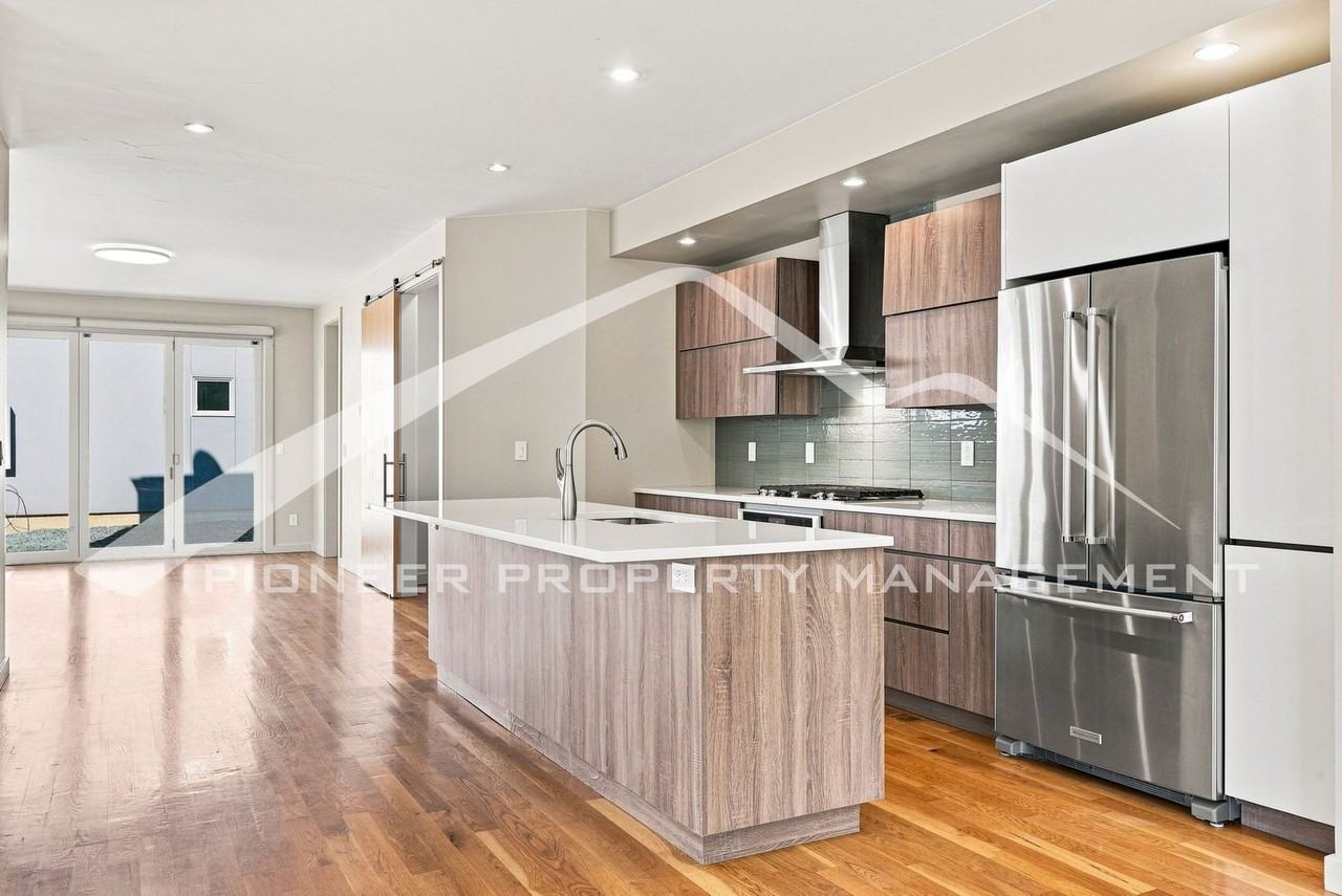 3625 Mariposa St - Photo 6 of 30