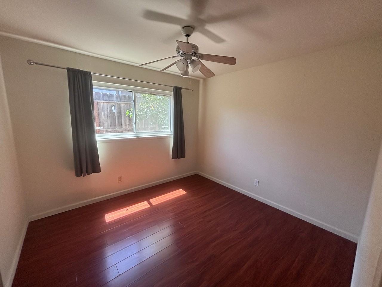 41562 Carmen St - Photo 5 of 14