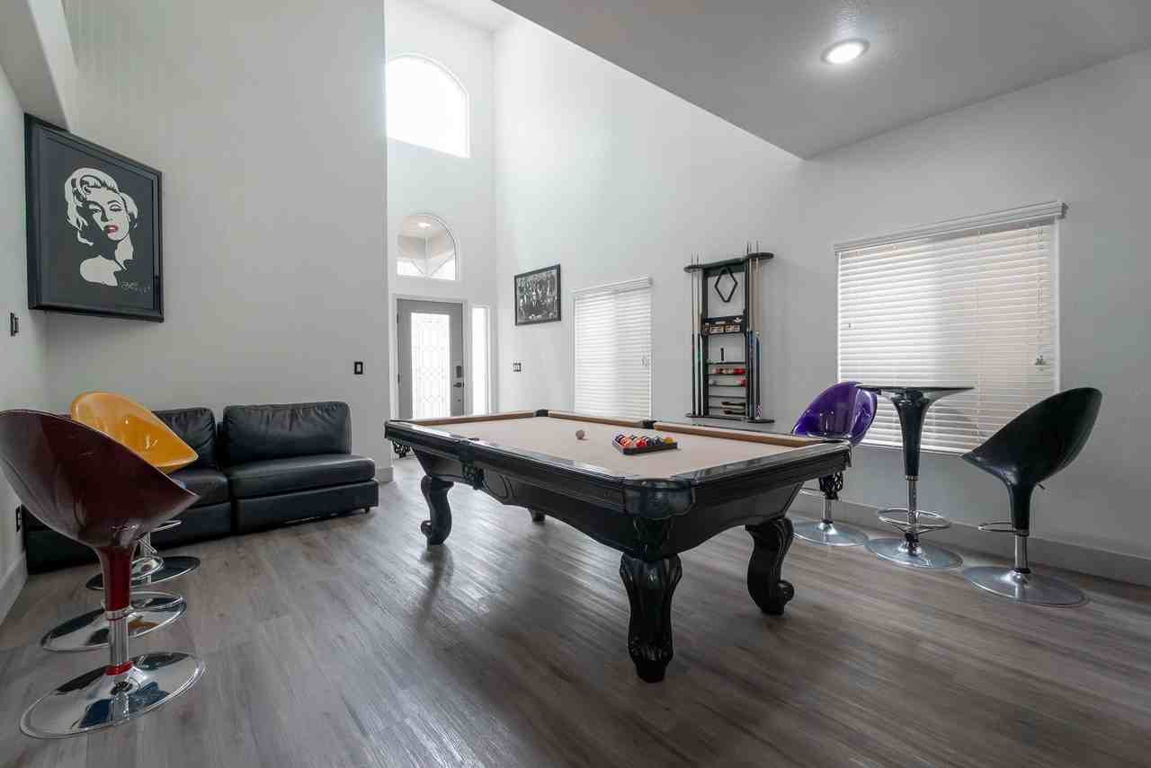 3154 E Eldorado Ln - Photo 3 of 50