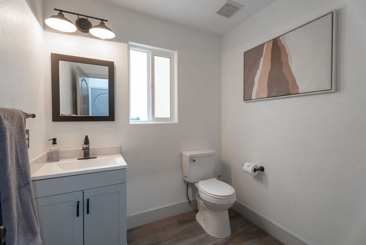 3154 E Eldorado Ln - Photo 6 of 50