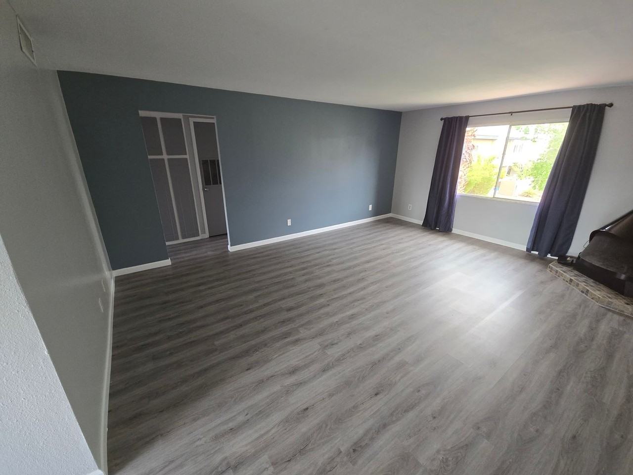 4201 E Camelback Rd - Photo 2 of 25