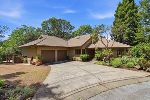 featured image of 4730 Woodcliff Ct