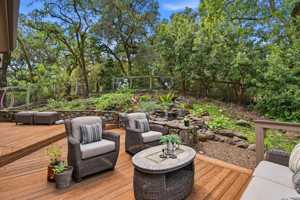 featured image of 4730 Woodcliff Ct
