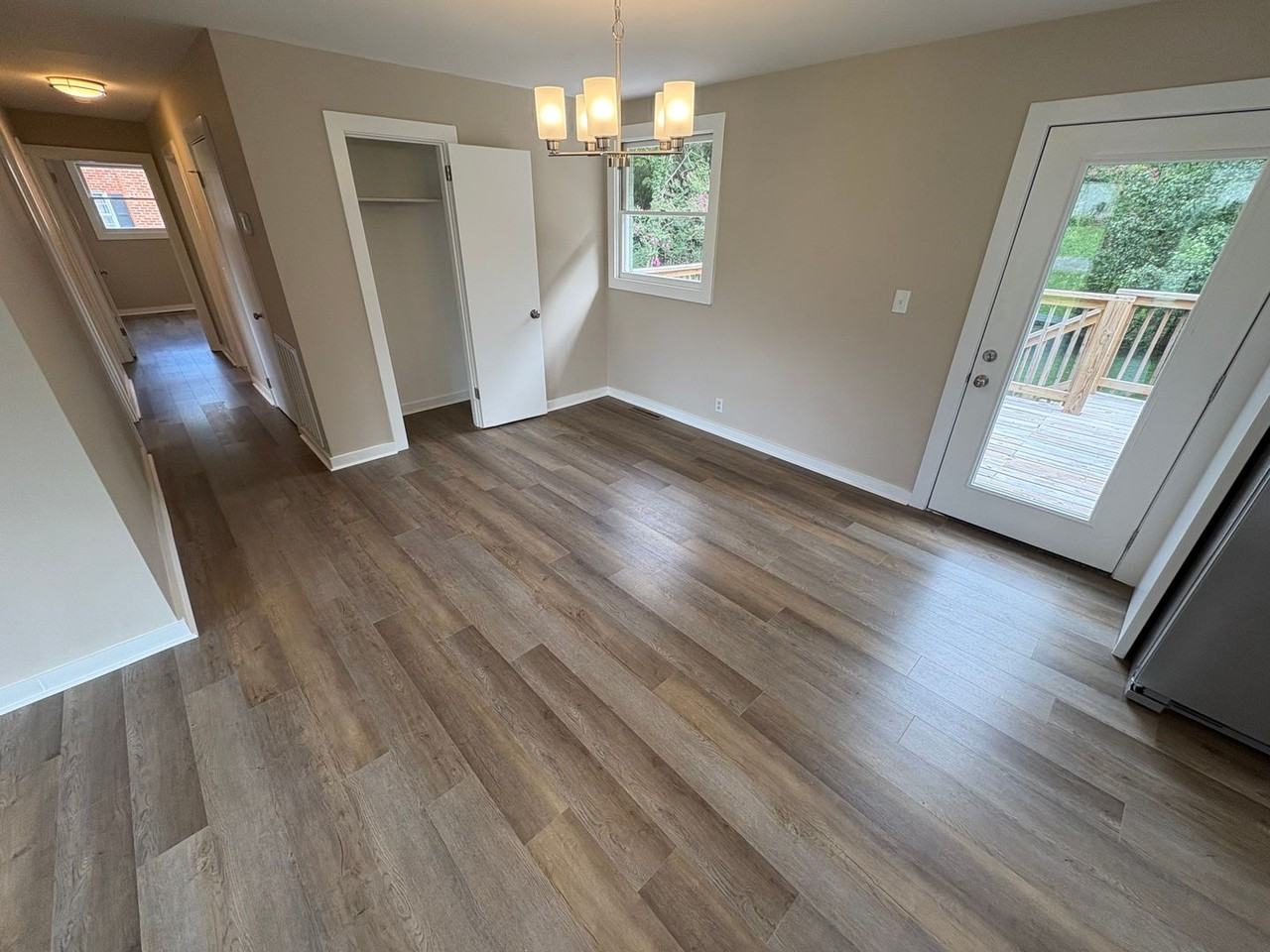 1614 Shady Cir - Photo 7 of 20
