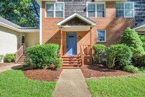 featured image of 5006 Liza Ln