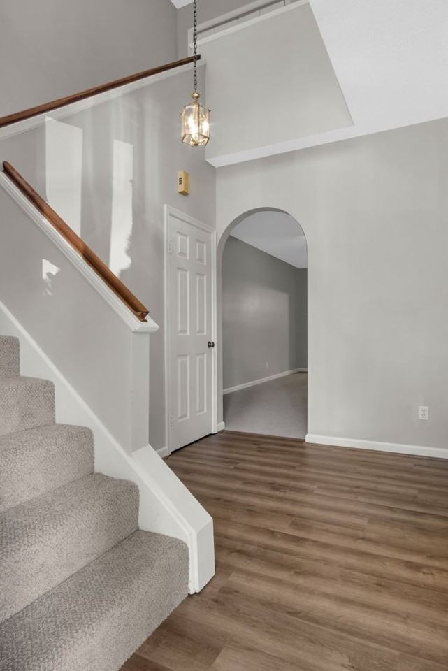 5006 Liza Ln - Photo 6 of 30