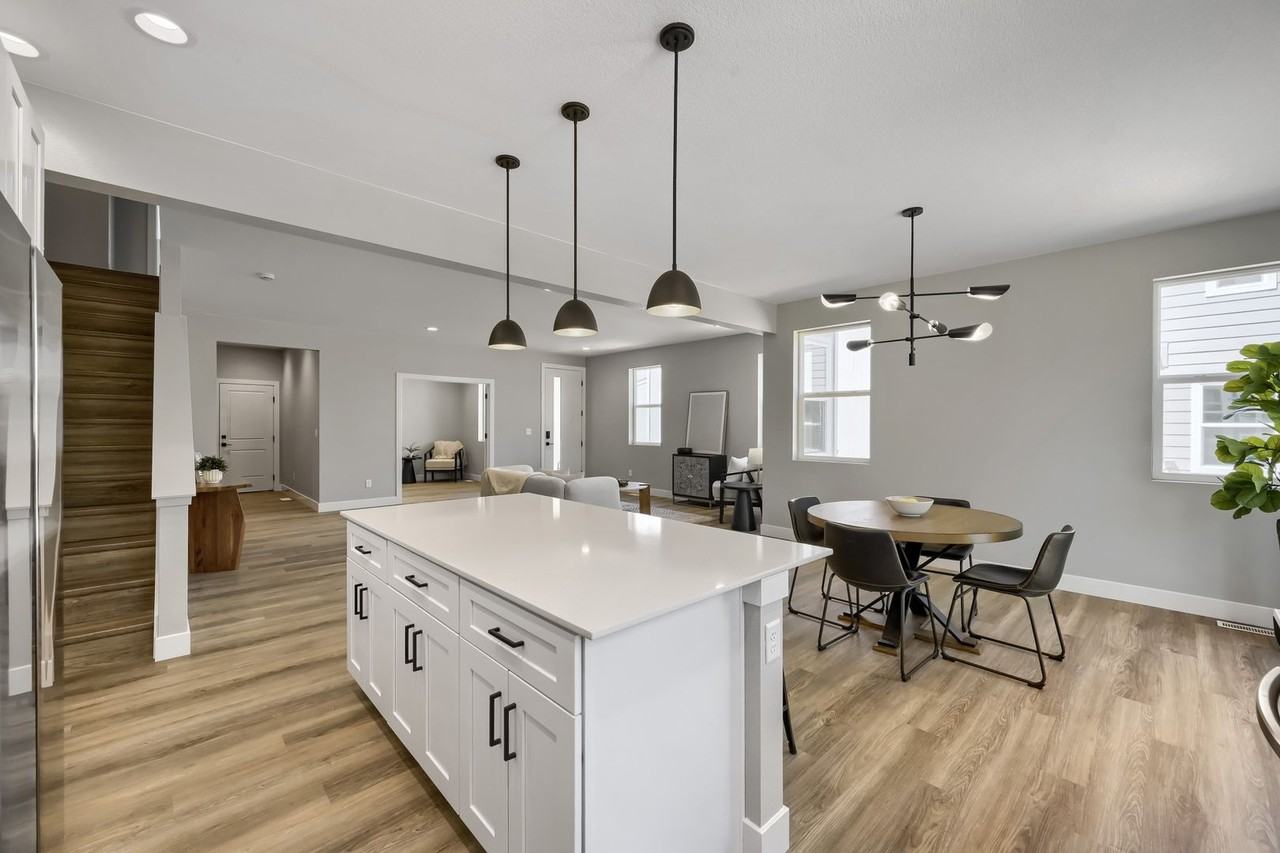 5526 Clay St - Photo 5 of 27