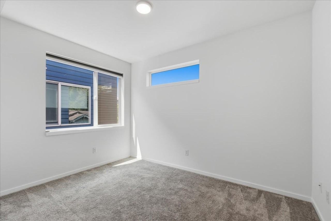 3216 15th Ave W #B - Photo 7 of 26