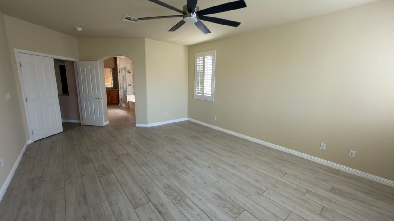 10619 Sunwind Ave - Photo 4 of 30