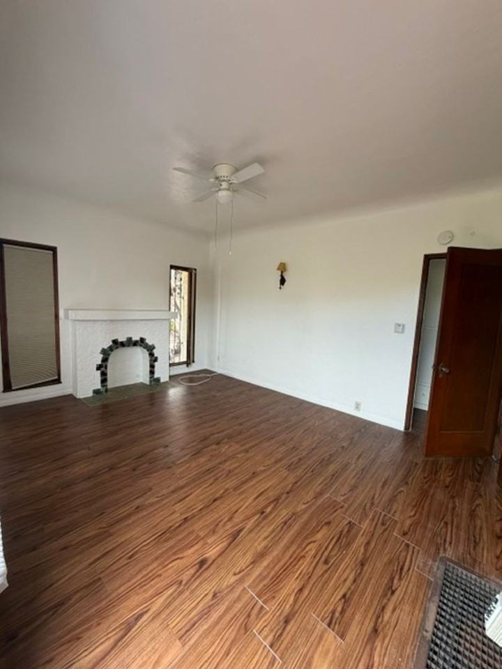 1636 Arlington Ave - Photo 3 of 12