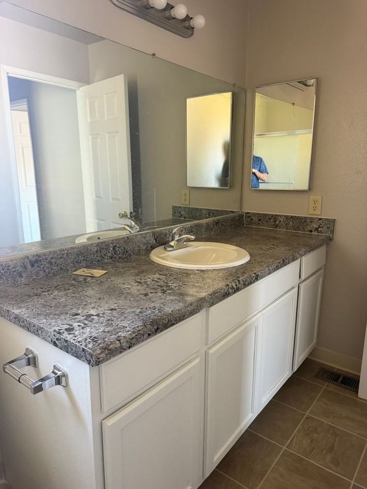 1920 Grande Cir #95 - Photo 3 of 5