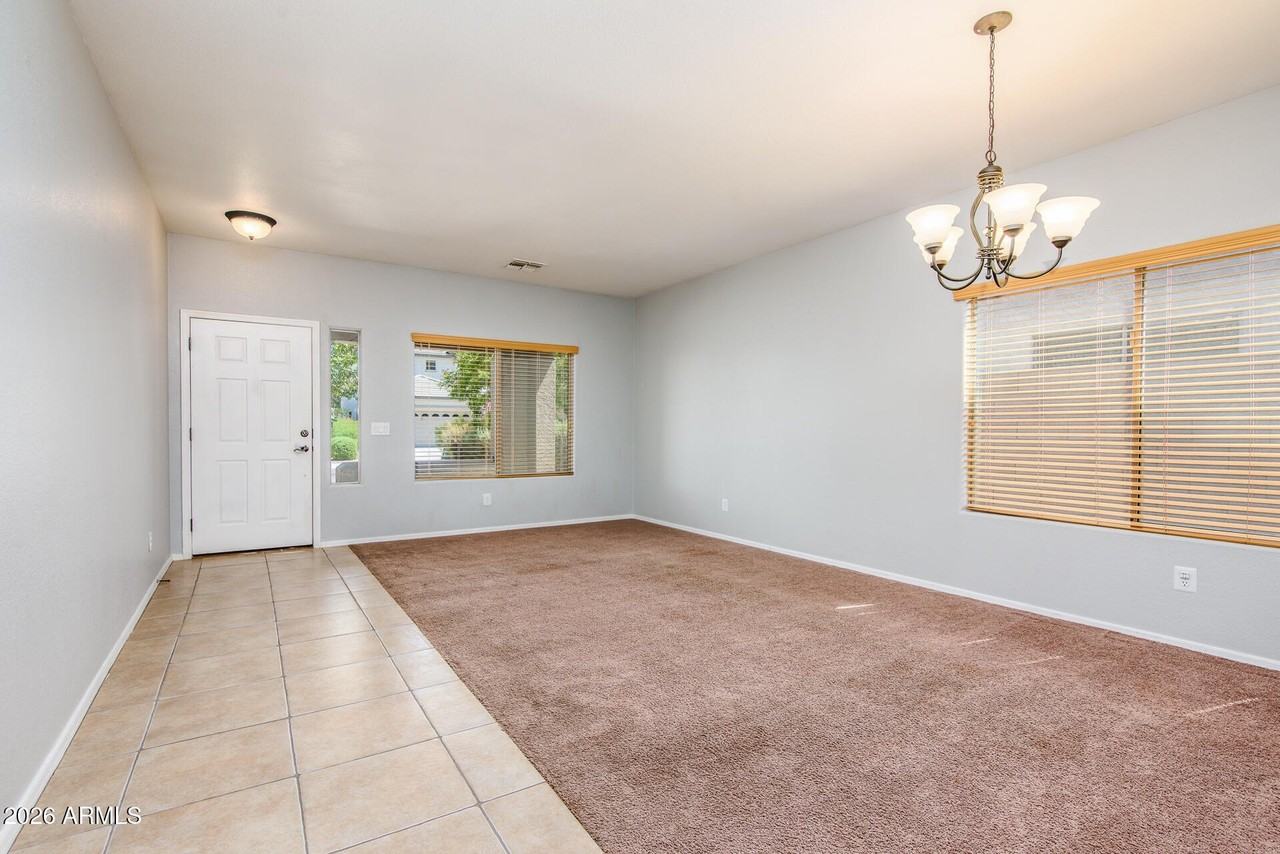 44317 W Rhinestone Rd - Photo 4 of 31
