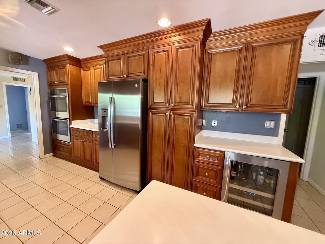 4602 E Exeter Blvd - Photo 6 of 23