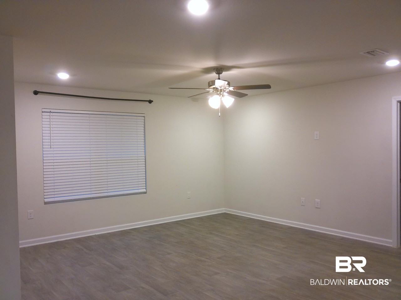23754 Unbridled Loop - Photo 4 of 12