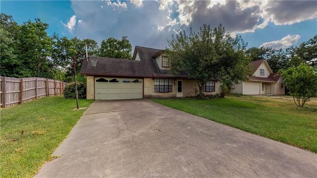 1304 Merry Oaks Dr - Photo 2 of 41