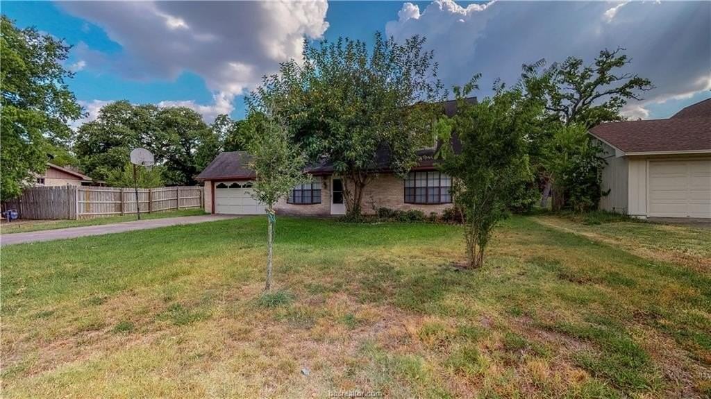 1304 Merry Oaks Dr - Photo 3 of 41