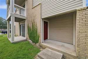 featured image of 1112 Autumn Cir #B