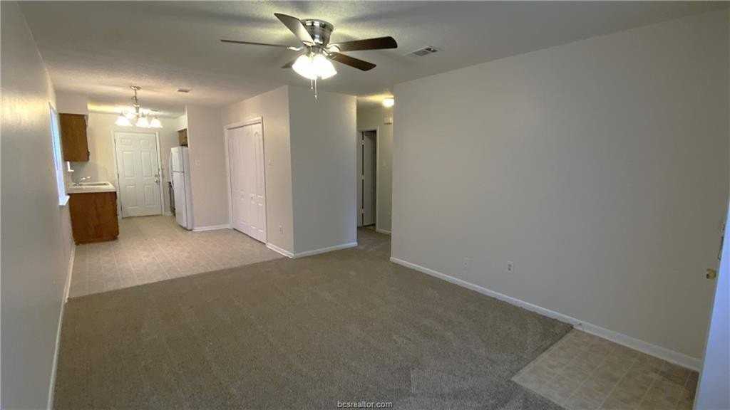 3317 Longleaf Cir - Photo 3 of 19