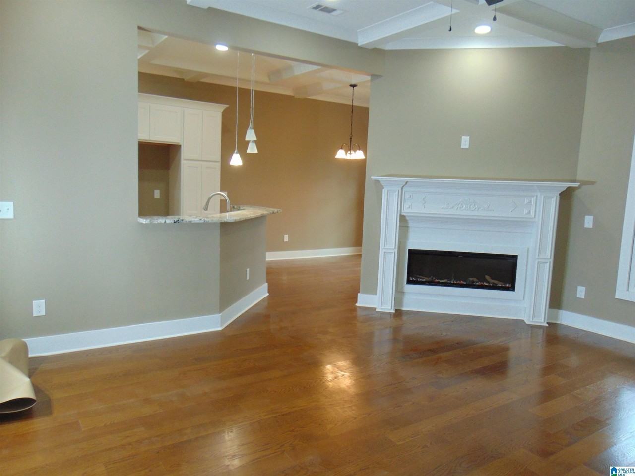 117 Melbourn Cir - Photo 4 of 31