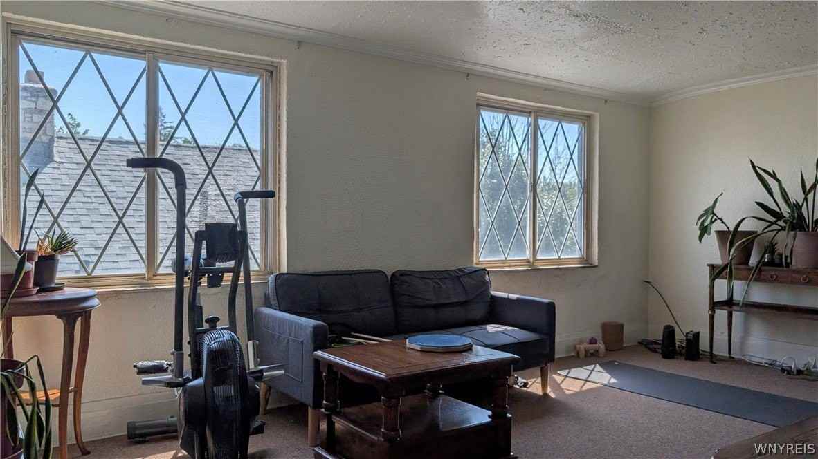 95 Rand Ave - Photo 2 of 8