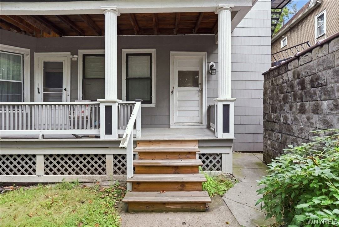 193 Woodward Ave #2 - Photo 2 of 15
