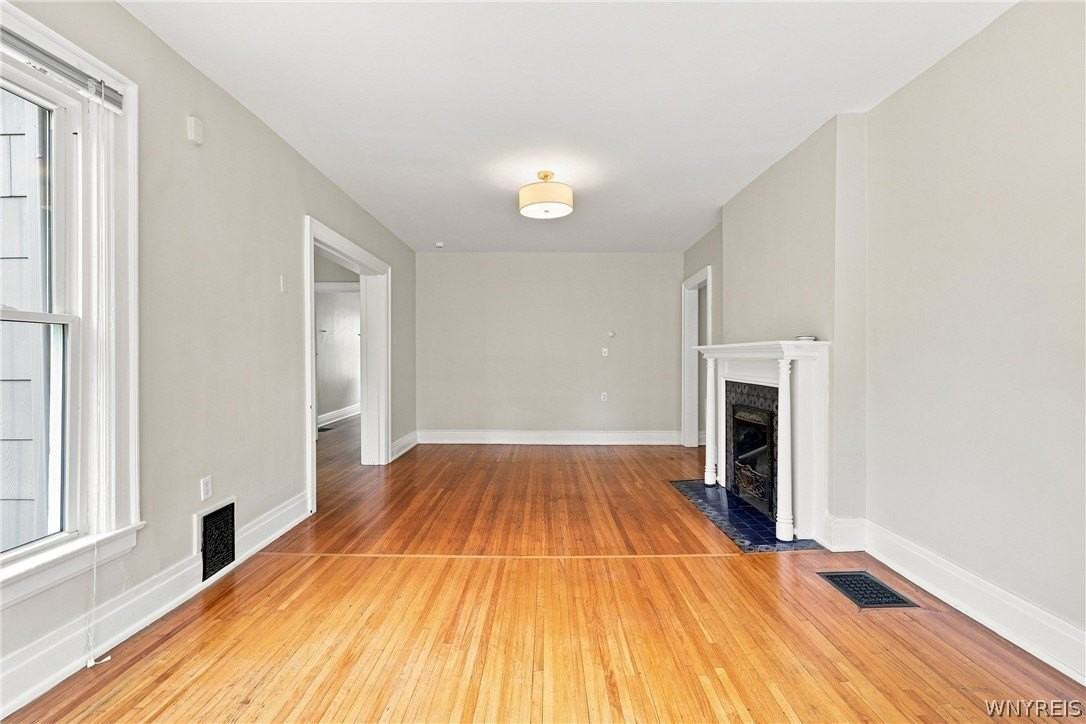 193 Woodward Ave #2 - Photo 5 of 15