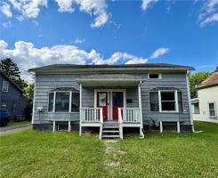 featured image of 145 W Seneca St