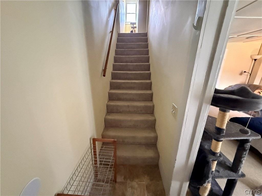 145 W Seneca St - Photo 5 of 17