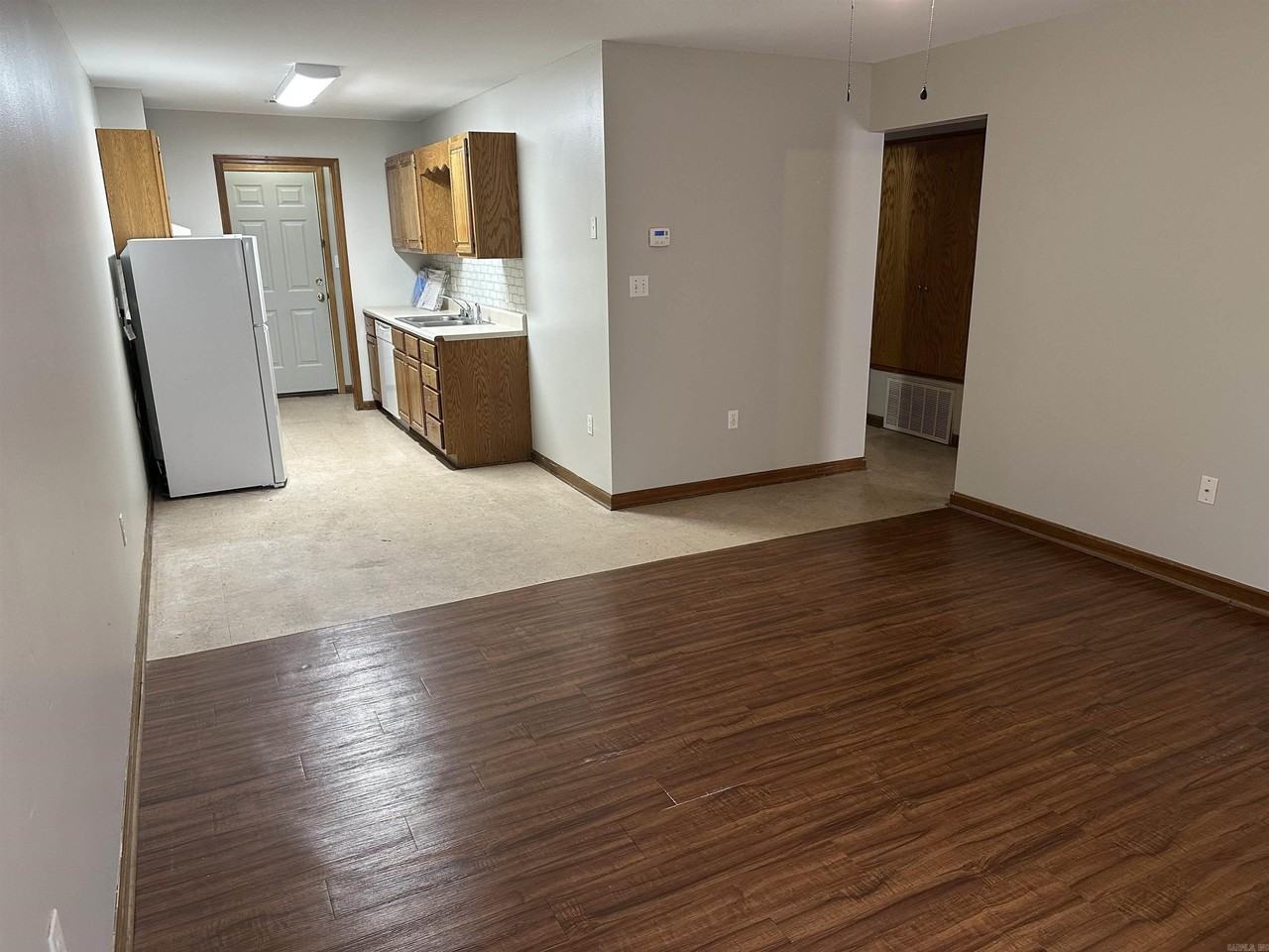 506 N Cross St #4 - Photo 2 of 12