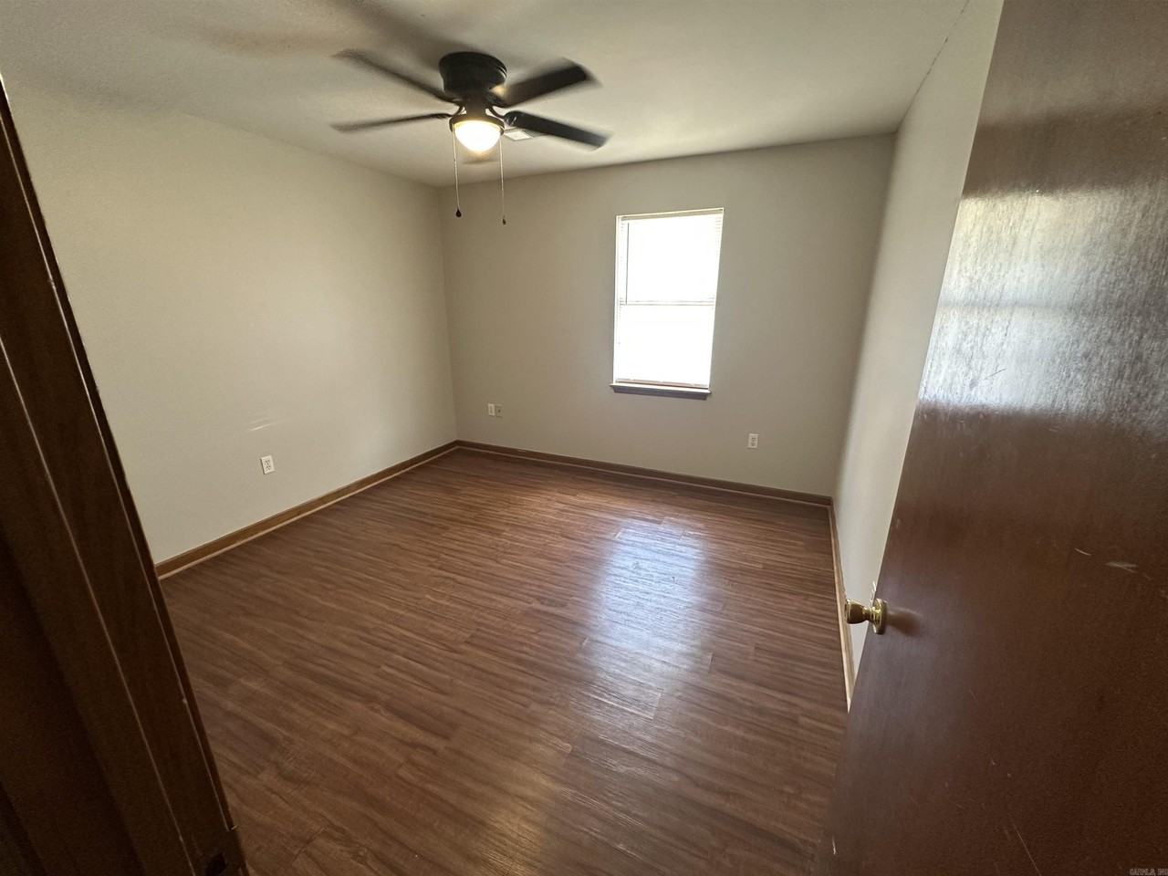 506 N Cross St #4 - Photo 6 of 12