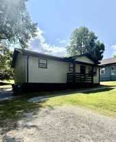 2604 12th Ave - Photo 1 of 1