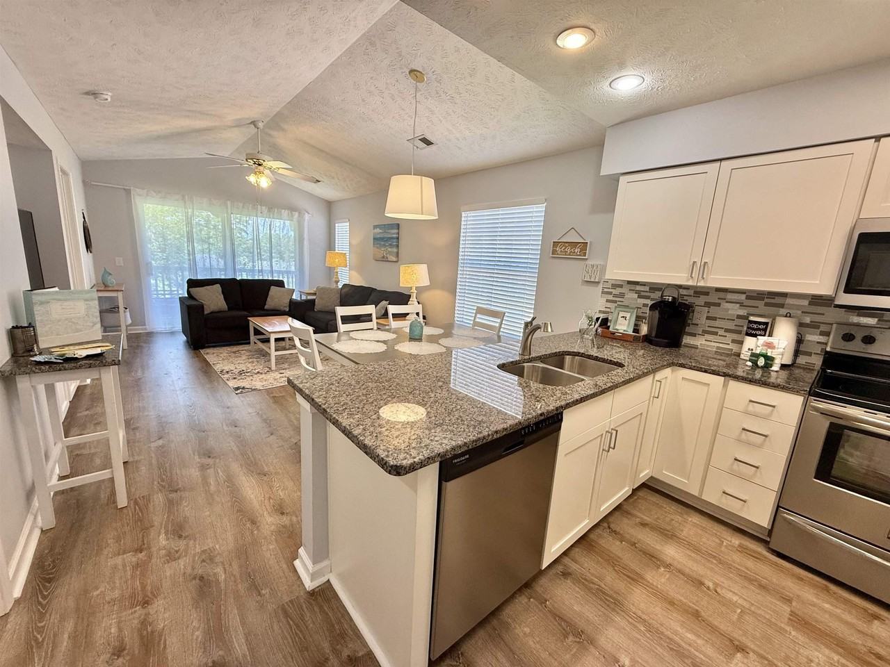 619 Waterway Village Blvd #7I - Photo 3 of 27