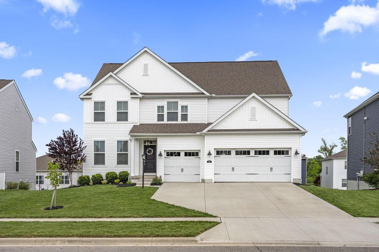 288 Mahogany Ln - Photo 2 of 50