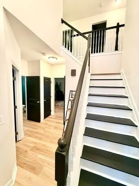 9460 Santa Clara Cir - Photo 4 of 42