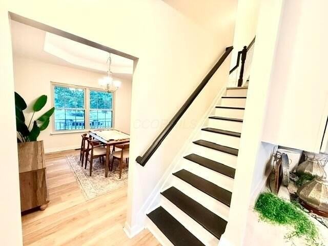 9460 Santa Clara Cir - Photo 5 of 42